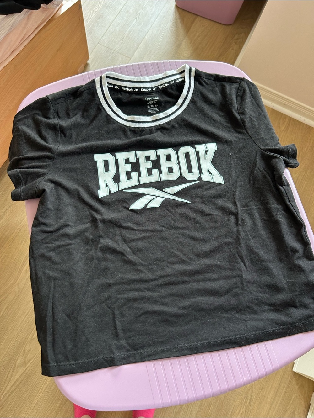 Reebok Cropped T-Shirt